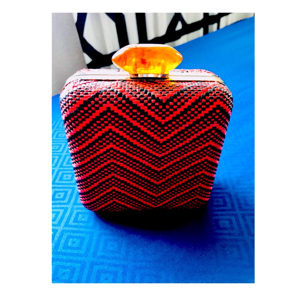 Pandan Exterior Box Clutch with Amber Clasp